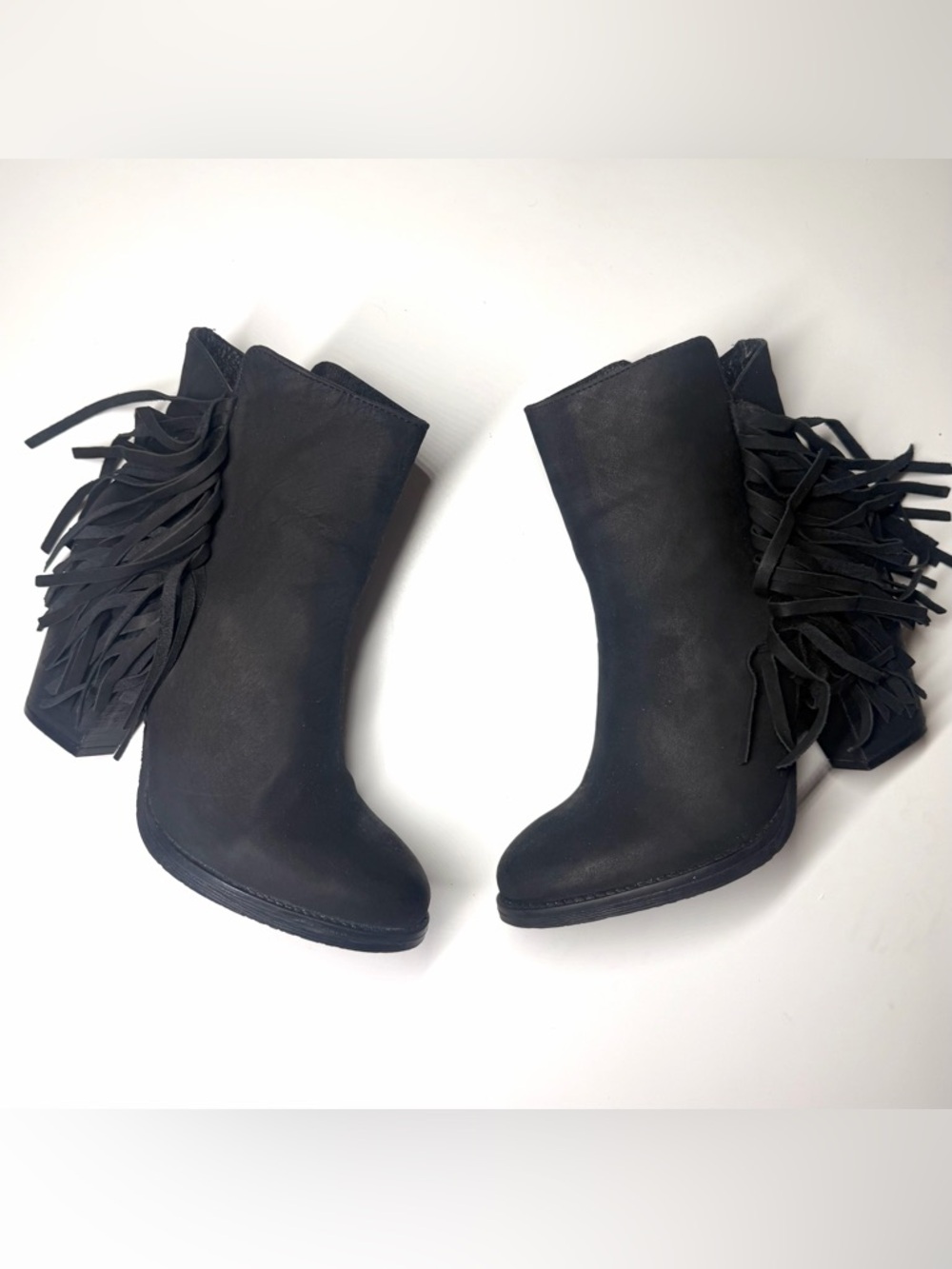 STEVE MADDEN Women’s  'WOODSTOCK' Leather Fringe Zip Heeled Bootie Size- 8 - Picture 5 of 8